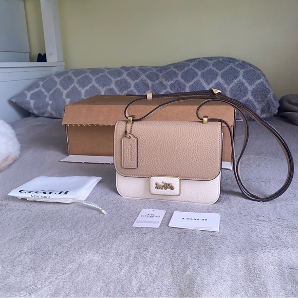 Coach Alie 18 in Colorblock Coach y2k shoulder bag / Coach Convertible Bag - Picture 2 of 10